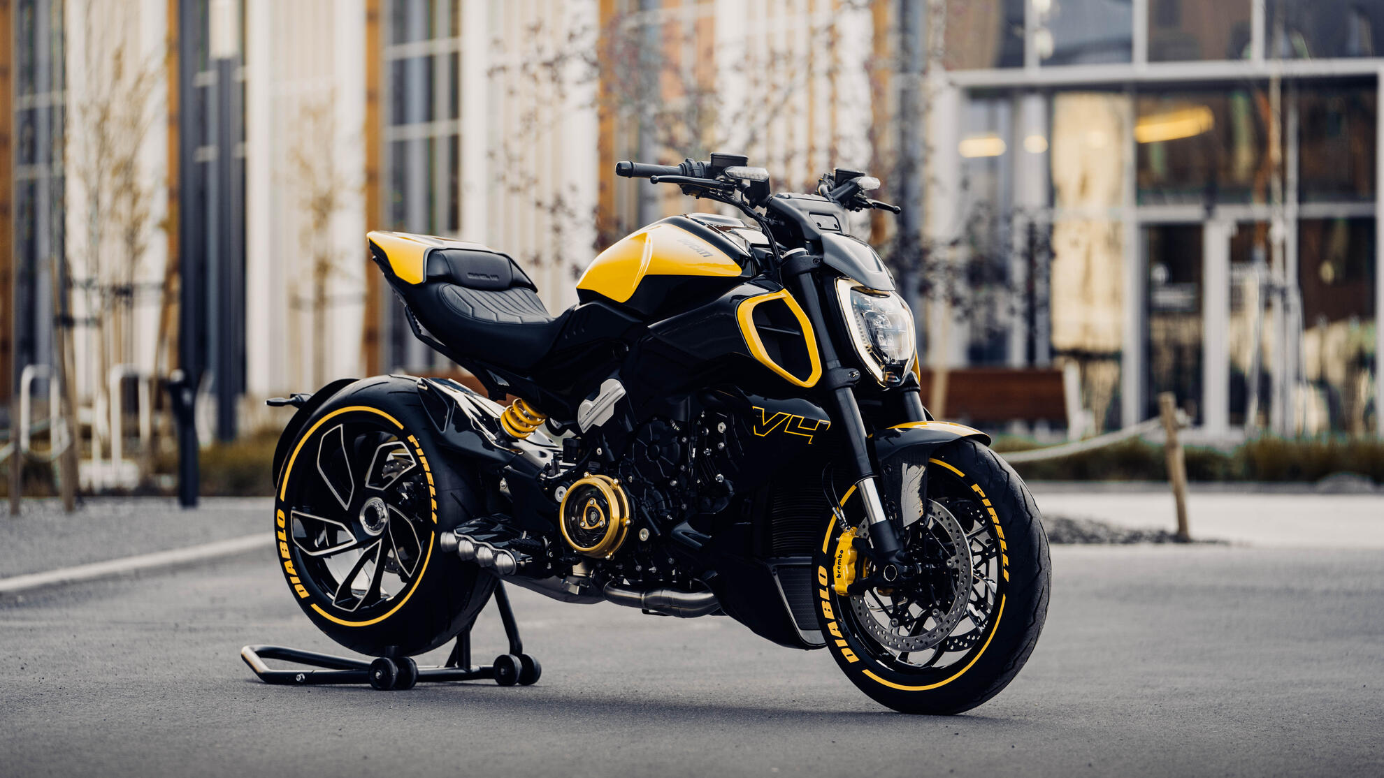 Clear oil bath clutch cover Ducati Multistrada V4 and Diavel V4