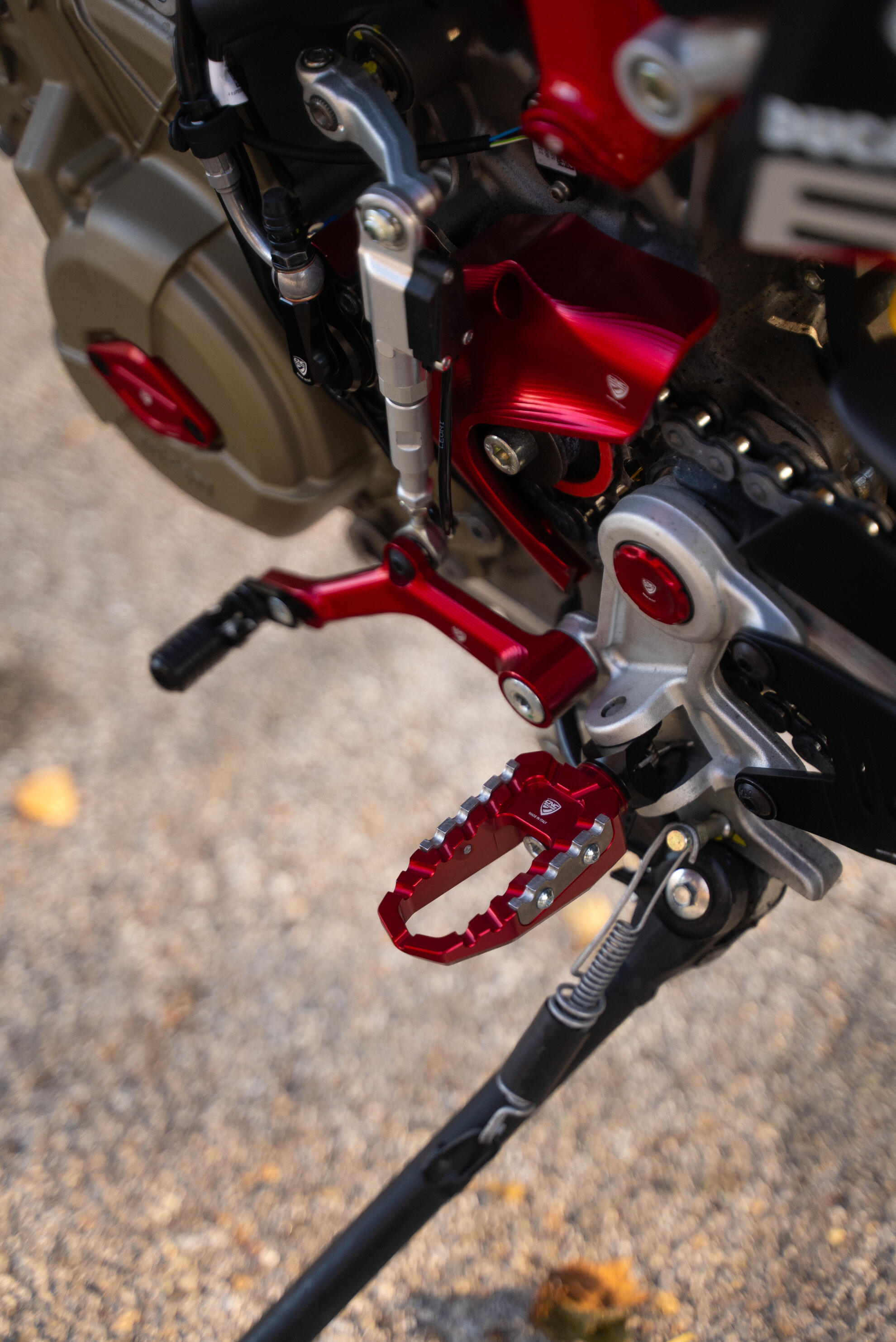 Front sprocket cover Ducati Hypermotard 698 Mono | Cnc Racing