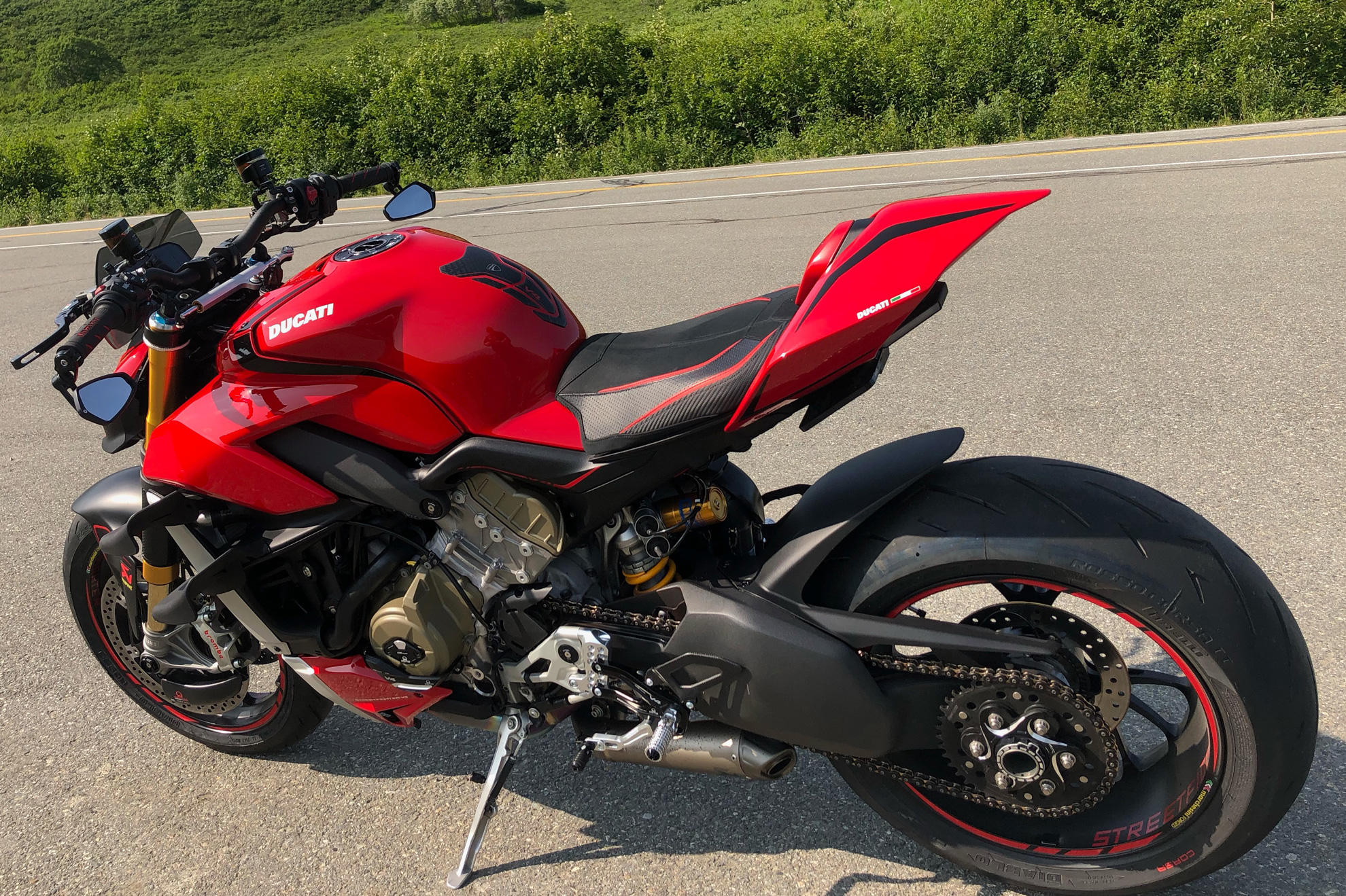 Ducati 848 Ducati Streetfighter CNC Levers (Red) – Foldable