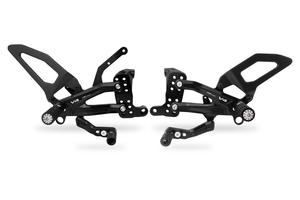 Adjustable rearsets Ducati Streetfighter V4 Carbon CNC Racing