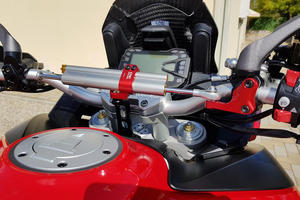 Supporto ammortizzatore di sterzo Ducati Multistrada 950 CNC Racing