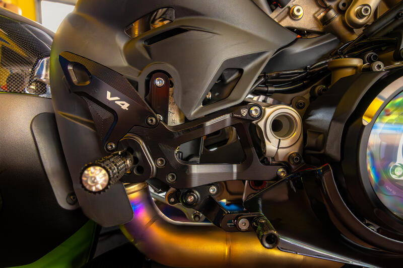 Adjustable rearsets Ducati Panigale V4