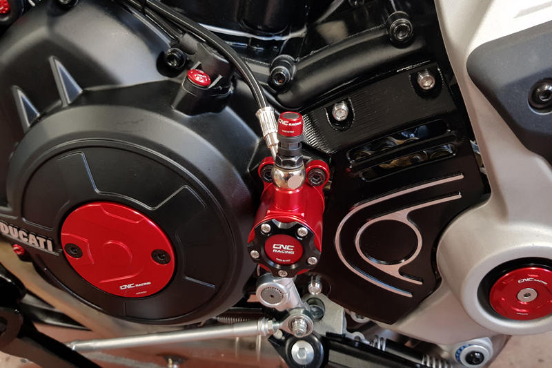 Gear Edition Clutch Slave Cylinder &Oslash;30 mm for Ducati