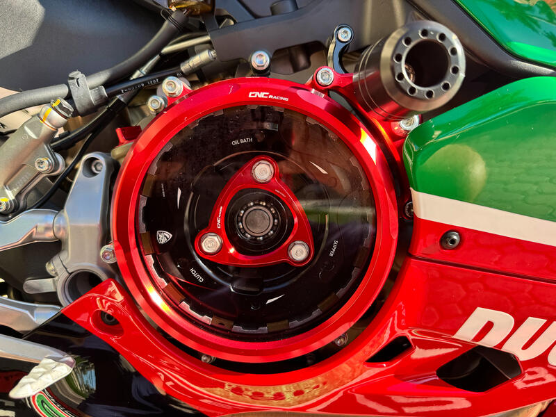 Pressure plate oil bath clutch Ducati with bearing