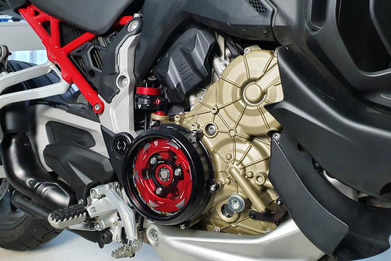 Carter trasparente per frizioni a olio Ducati Multistrada V4 e Diavel V4
