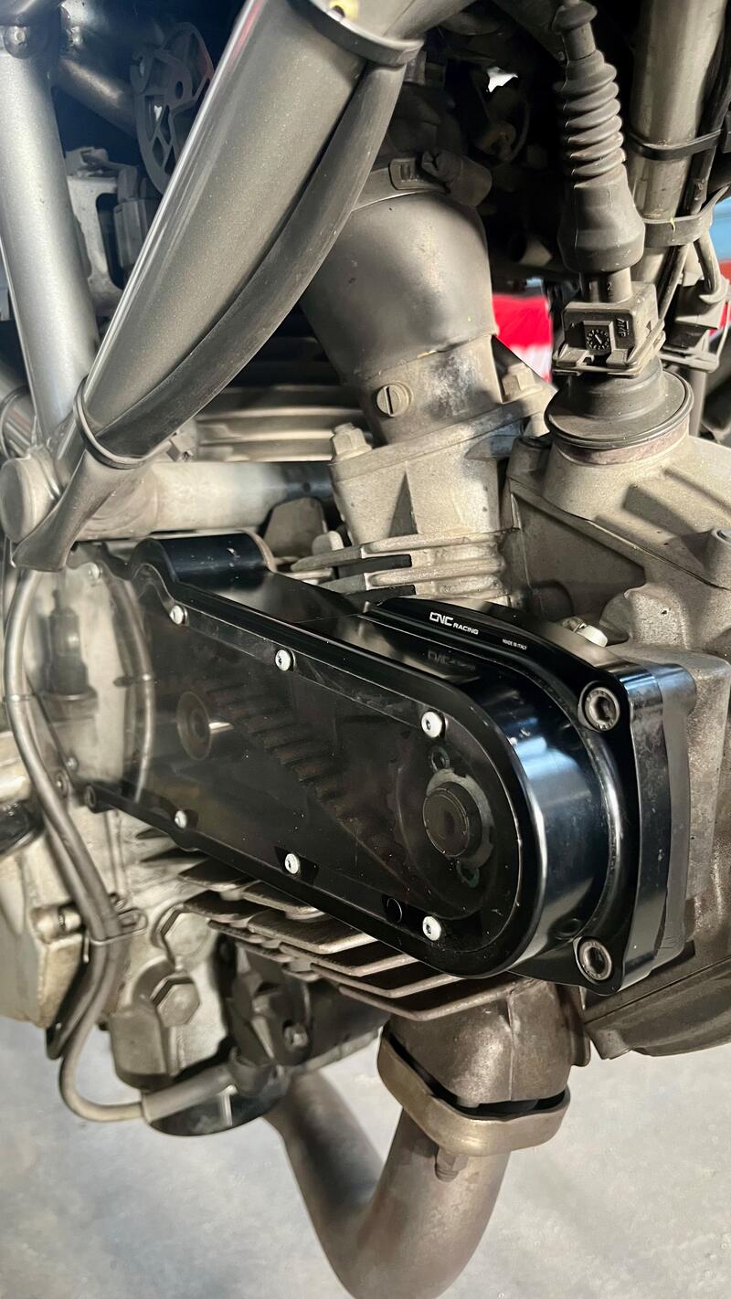 Trasparent timing belt cover for Ducati