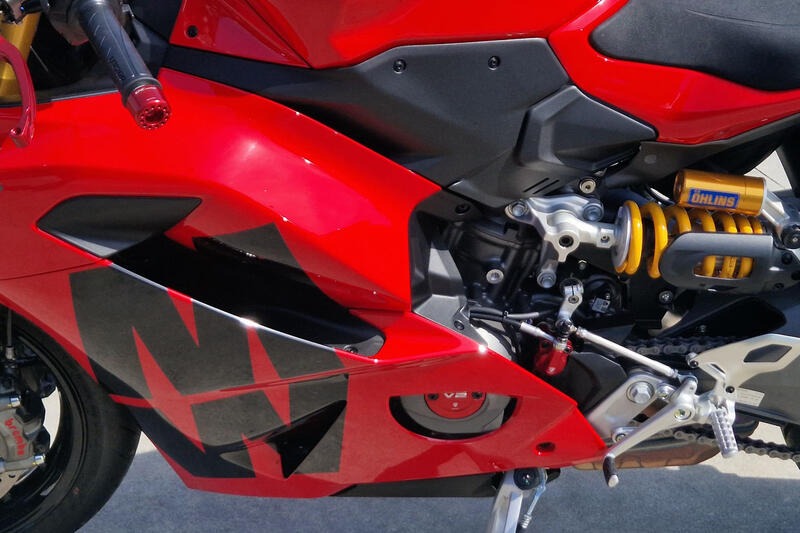 Timing inspection cover for Ducati V2