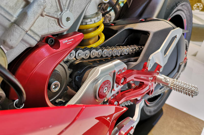 Front sprocket cover Ducati Panigale V4 and Streetfighter V4