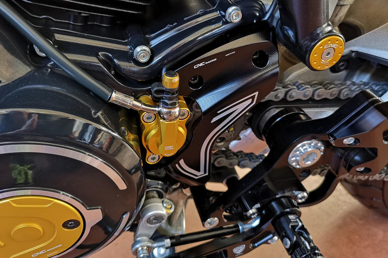 Front sprocket cover Ducati