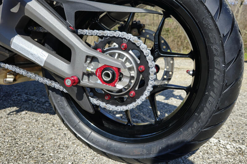 Dadi corona Ducati M8x1.25 6pz