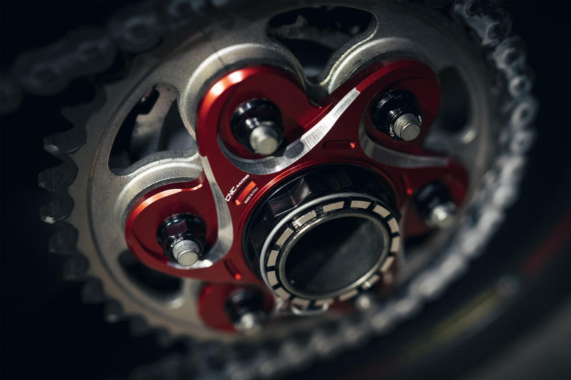 REAR SPROCKET FLANGE DUCATI BICOLOR