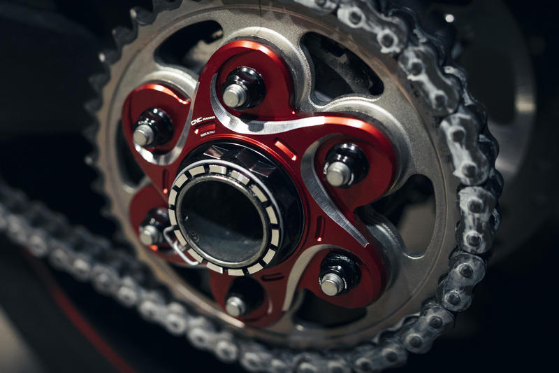 REAR SPROCKET FLANGE DUCATI BICOLOR