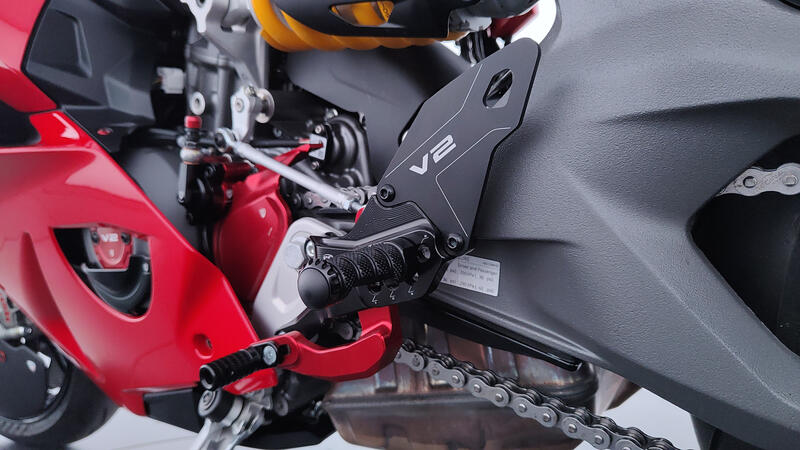 Adjustable Rearsets Ducati Panigale V2 MY2025