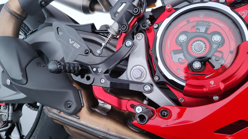 Slider protezione cover frizione &ndash; Ducati V2 MY2025 (per cover trasparente CNC Racing CA511)