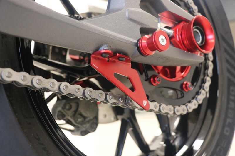Lower Chain Guard for Ducati Panigale V2 and Streetfighter V2 MY 2025