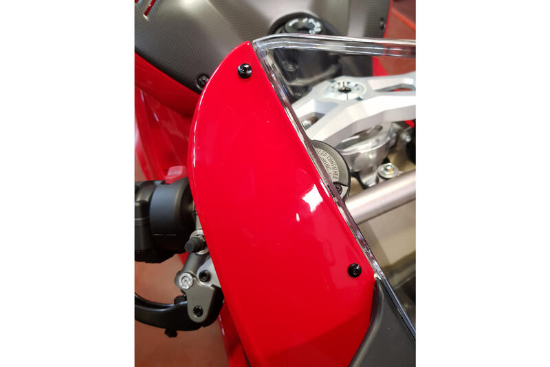 Screen bolt kit 6 pcs - Ducati