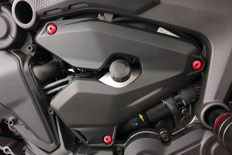 Kit Viti cover motore e vaso espansione Ducati Monster 937