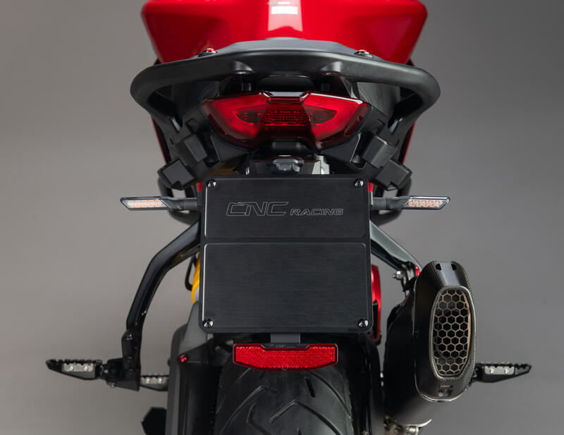 Portatarga regolabile per Ducati Multistrada V2 MY2025
