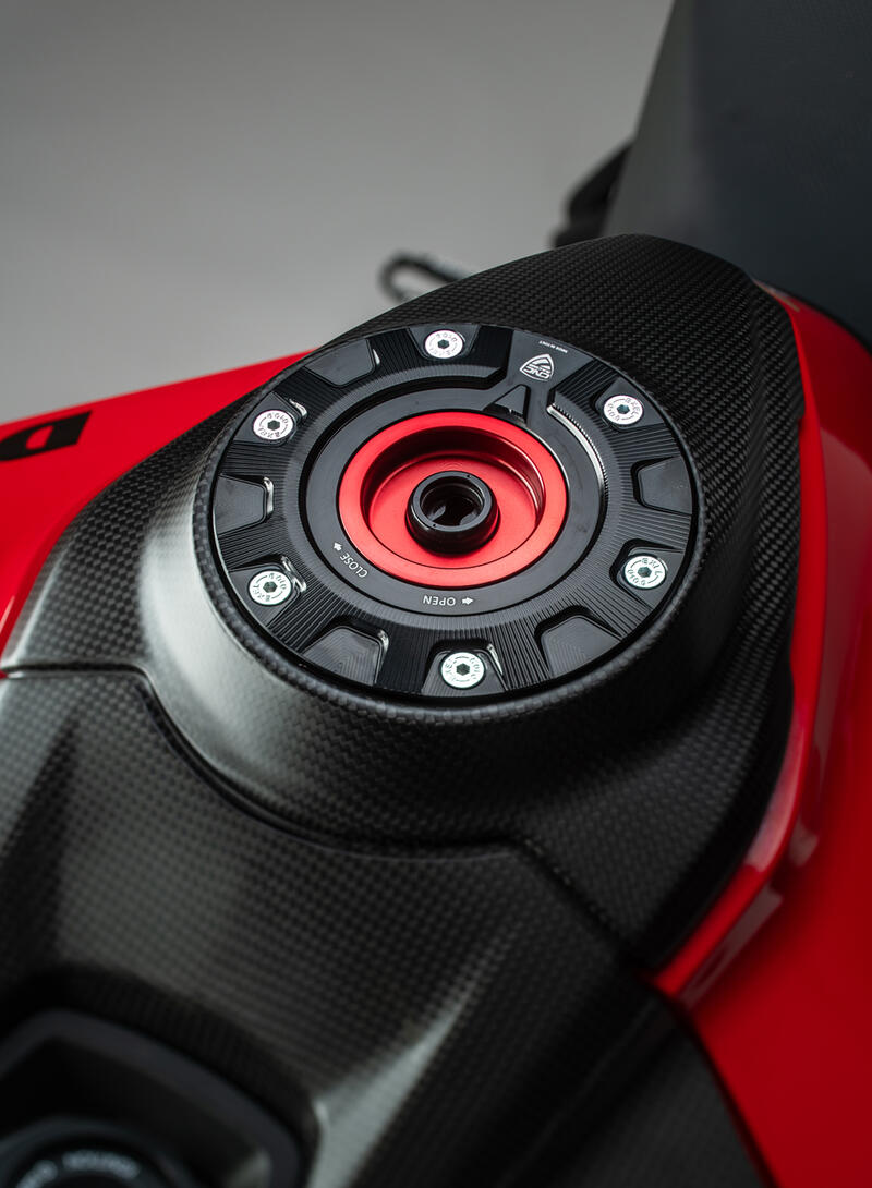 Fuel tank cap - Fast Key plug