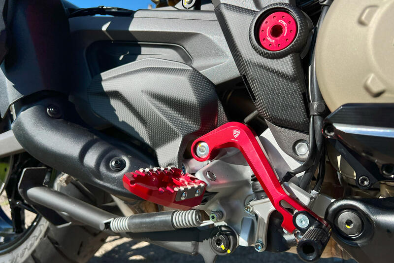 Heel guard kit Ducati Multistrada V4 - Carbon