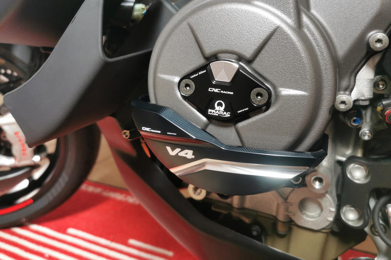 Generator cover protector Ducati Multistrada V4