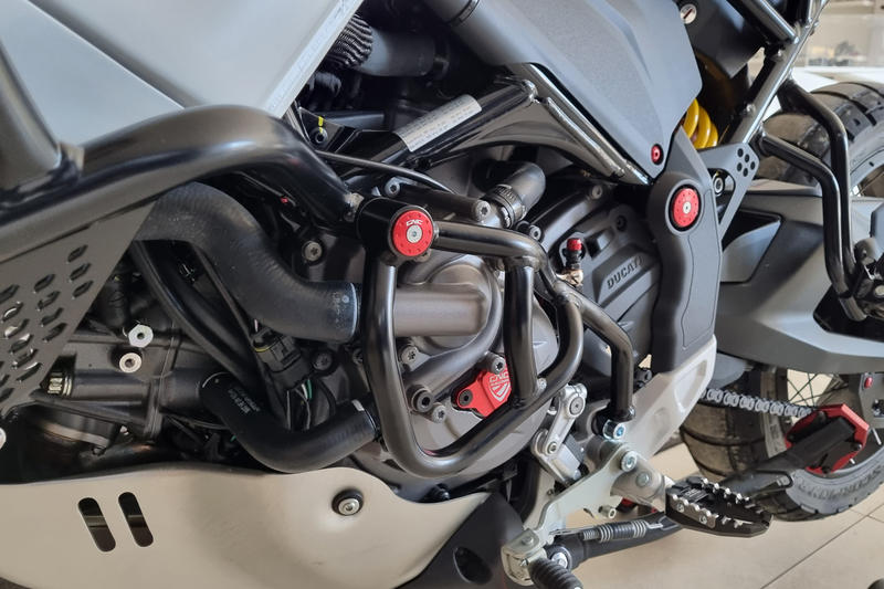 Tappi per protezioni in tubi PR901 Ducati DesertX