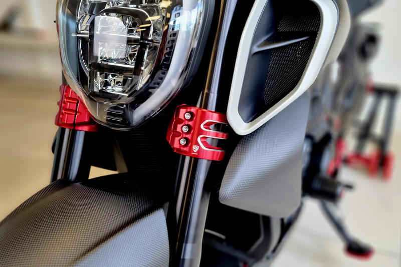 Triple clamps Ducati Diavel V4 - Bottom Yoke