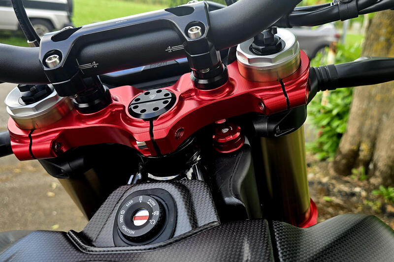 Piastre di sterzo Ducati Hypermotard 698 Mono - Superiore