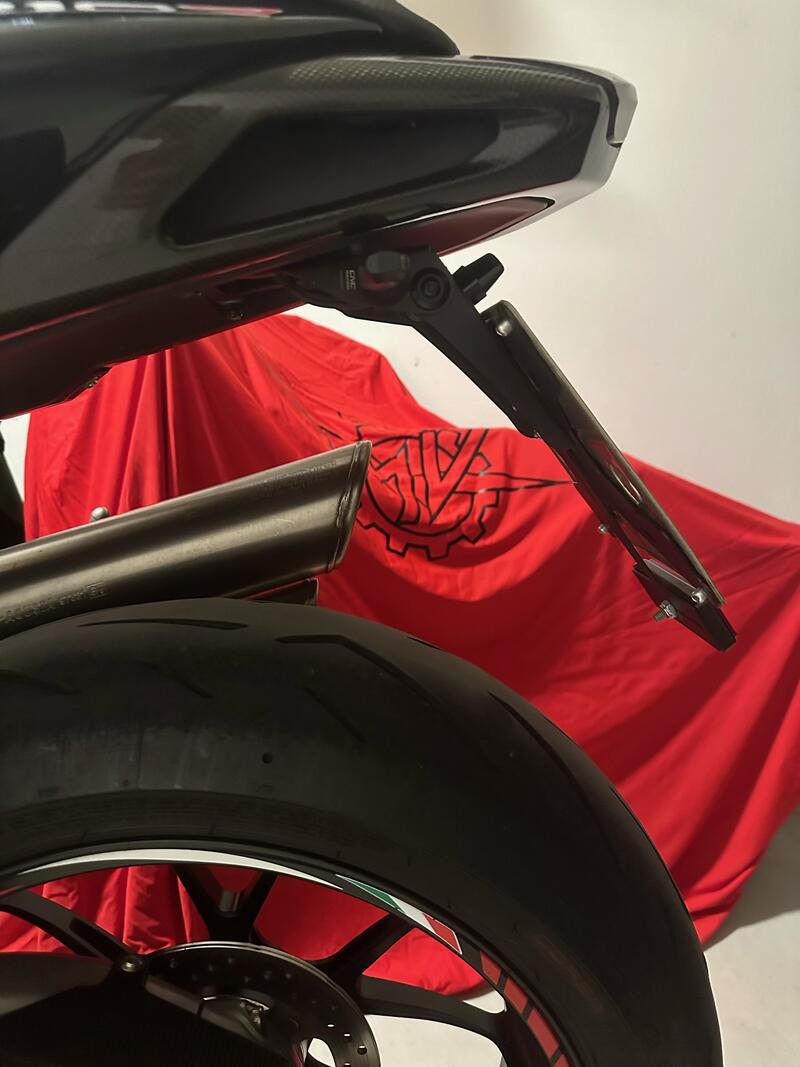 Adjustable license plate MV Agusta Brutale 2000-2011