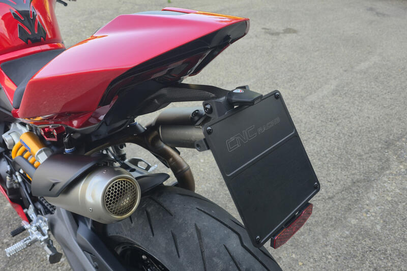 Carbon Tail Tidy for Ducati Panigale V4 - Streetfighter V4 MY2025