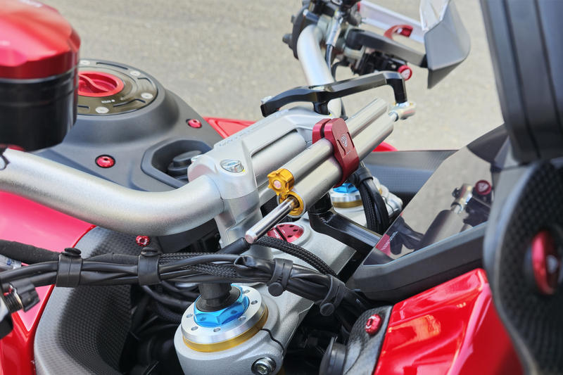 Supporto ammortizzatore di sterzo Ducati Multistrada V4 Pikes Peak e RS