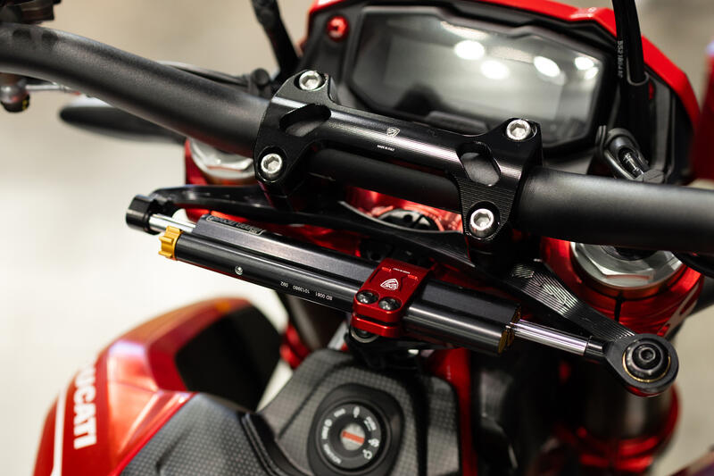 Handlebar upper clamp Ducati Hypermotard 698 Mono