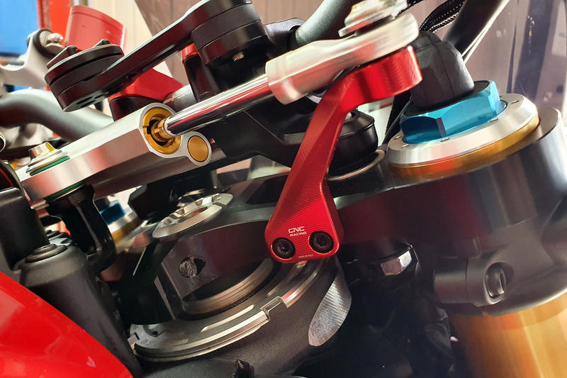 Steering damper bracket Ducati Streetfighter V4 - V2