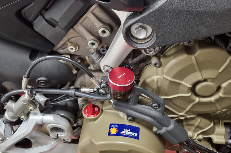 Fluid reservoir cap rear brake M34x4 - BICOLOR
