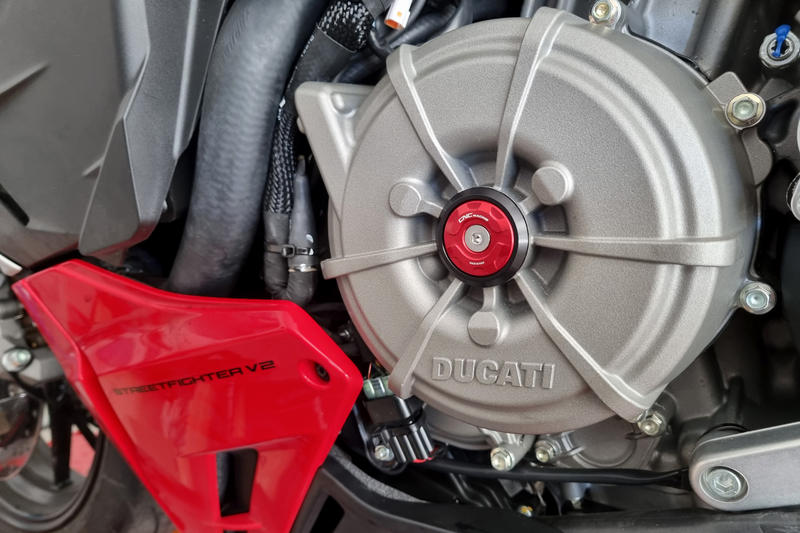 Generator cover plug