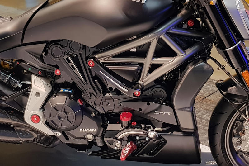 FRAME SLIDER DUCATI XDIAVEL BICOLOR
