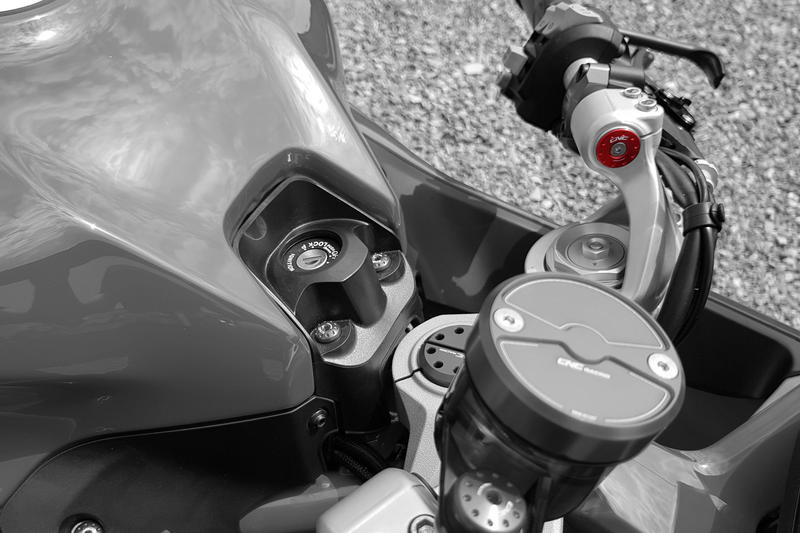 Caps handlebar tube Ducati