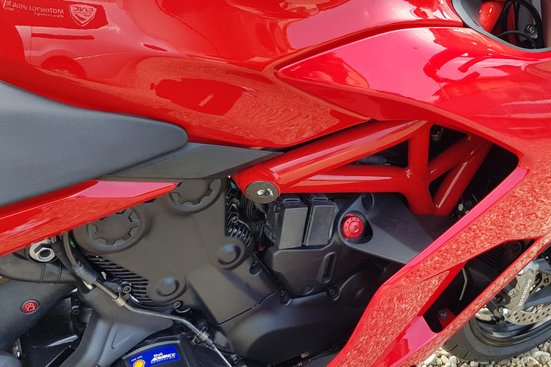 Frame cap sets Ducati Supersport MY2017