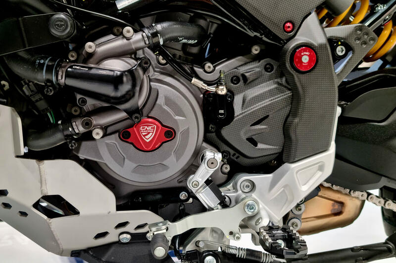 Front sprocket cover carbon for Ducati Desert X and Monster 937