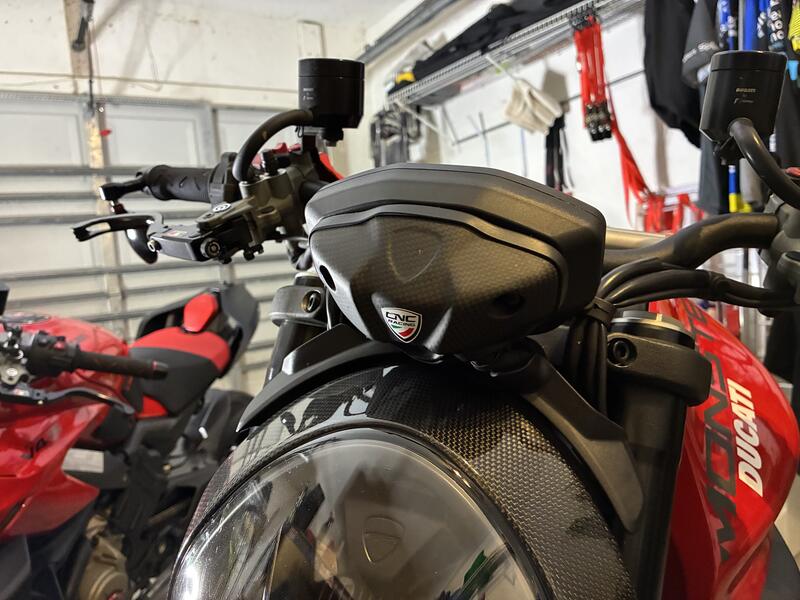 Instrument panel cover Ducati Monster 937 - Carbon