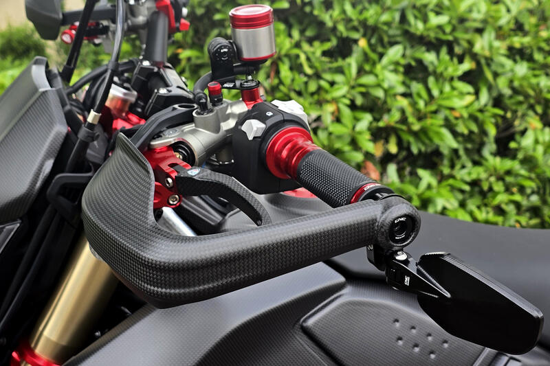 Hand-guards Ducati Hypermotard 698 Mono - Carbon
