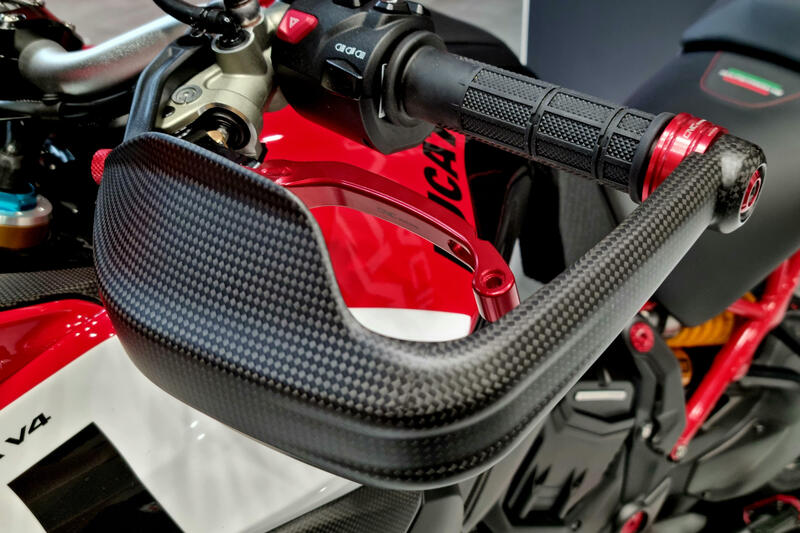 Hand-guards Ducati Multistrada V4 and V2 - Carbon