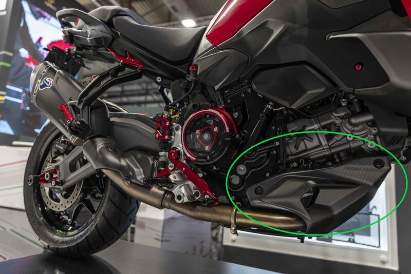 Engine lower protector in carbon for Ducati Multistrada V2 MY2025