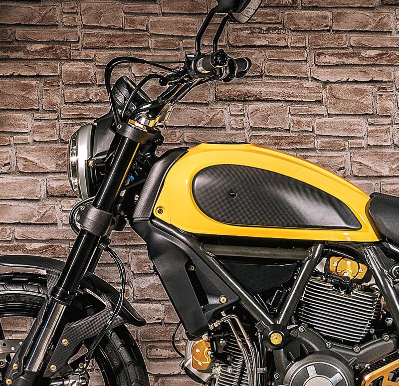 Protezione serbatoio in carbonio opaco Ducati Scrambler