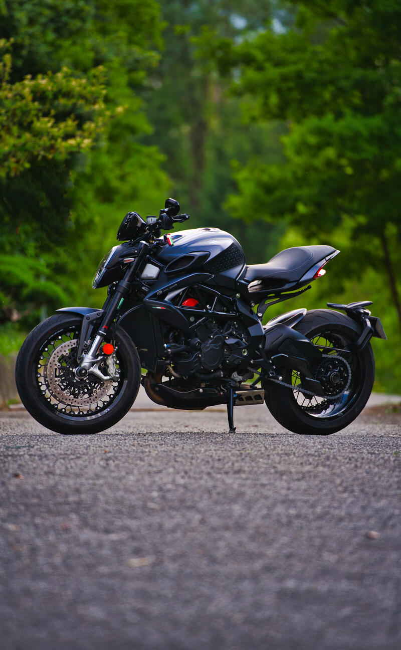 Lower chain guard carbon MV Agusta
