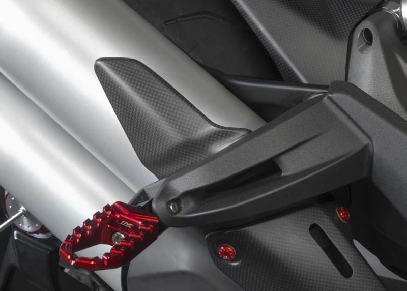 Heel guard - matt carbon Ducati Monster 1200 / S