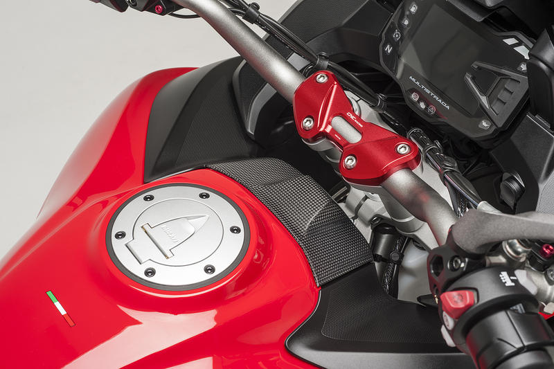 Hands-free receiver cover Ducati Multistrada - matt carbon