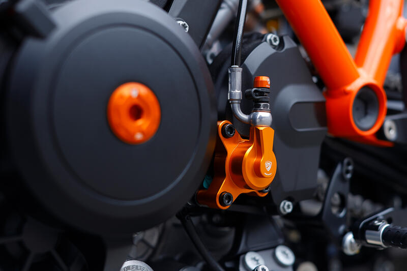 Attuatore frizione per KTM con diametro 29 mm (&Oslash;29 mm) - olio DOT