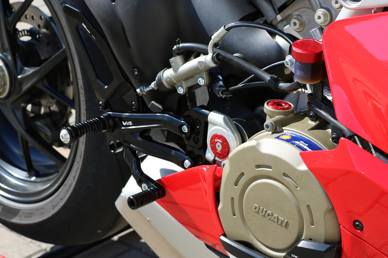 Pedane regolabili Ducati Panigale V4 - EASY Black