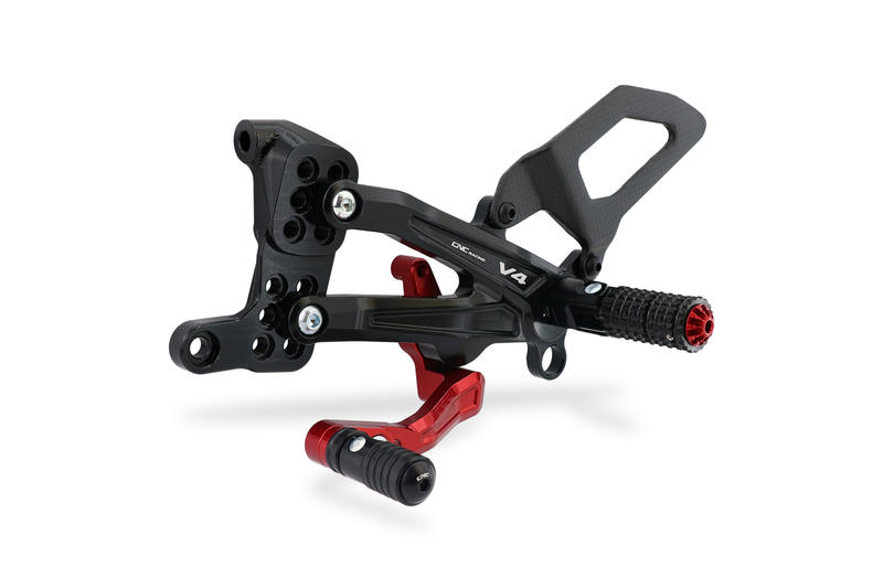 Adjustable rearsets Ducati Streetfighter V4 Carbon Black/Red
